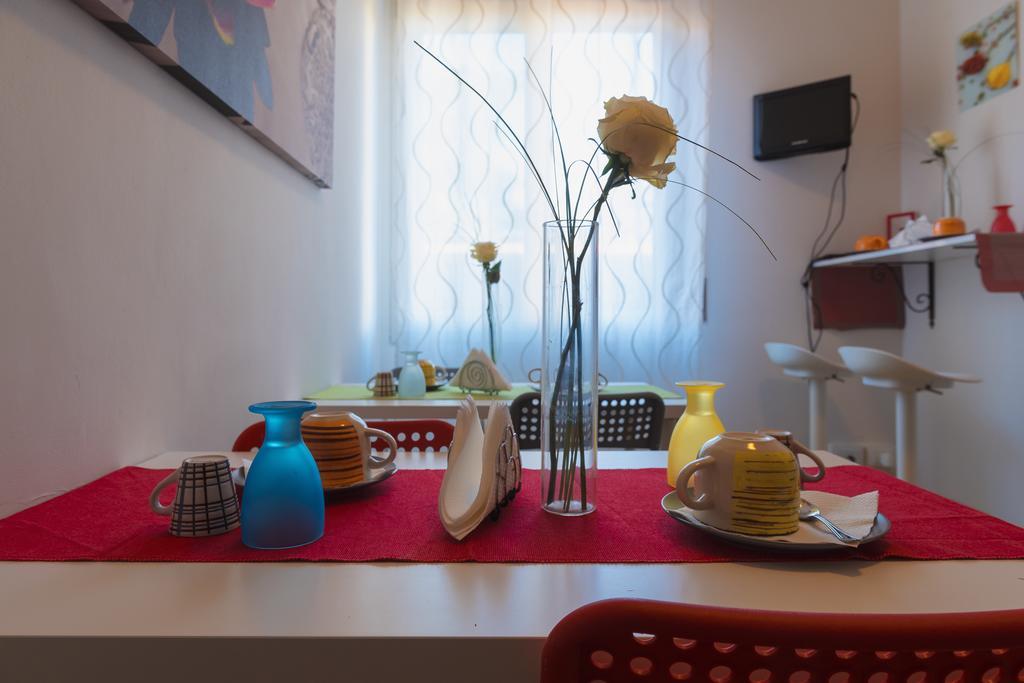 Central Avenue B&B Bologna Exteriör bild