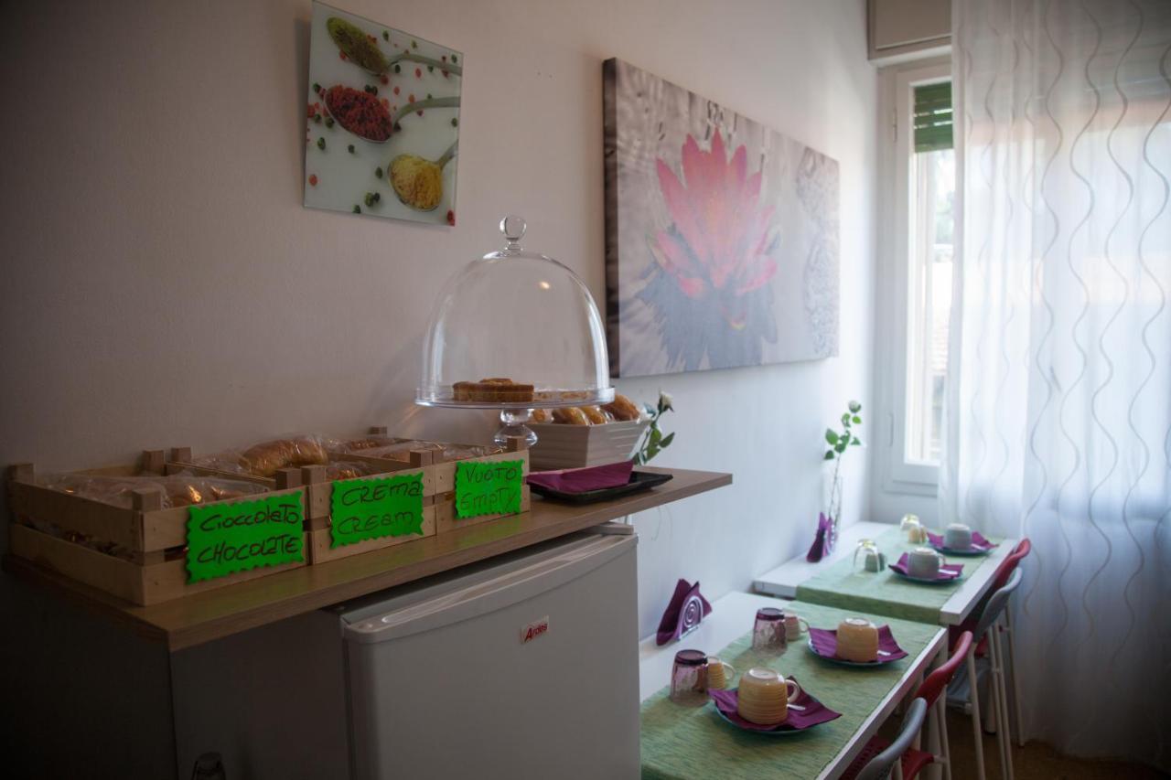 Central Avenue B&B Bologna Exteriör bild